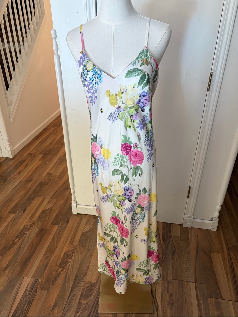 White Floral Slip Dress with GORGEOUS Pink, Yellow & Purple Blooms, 6, EUC